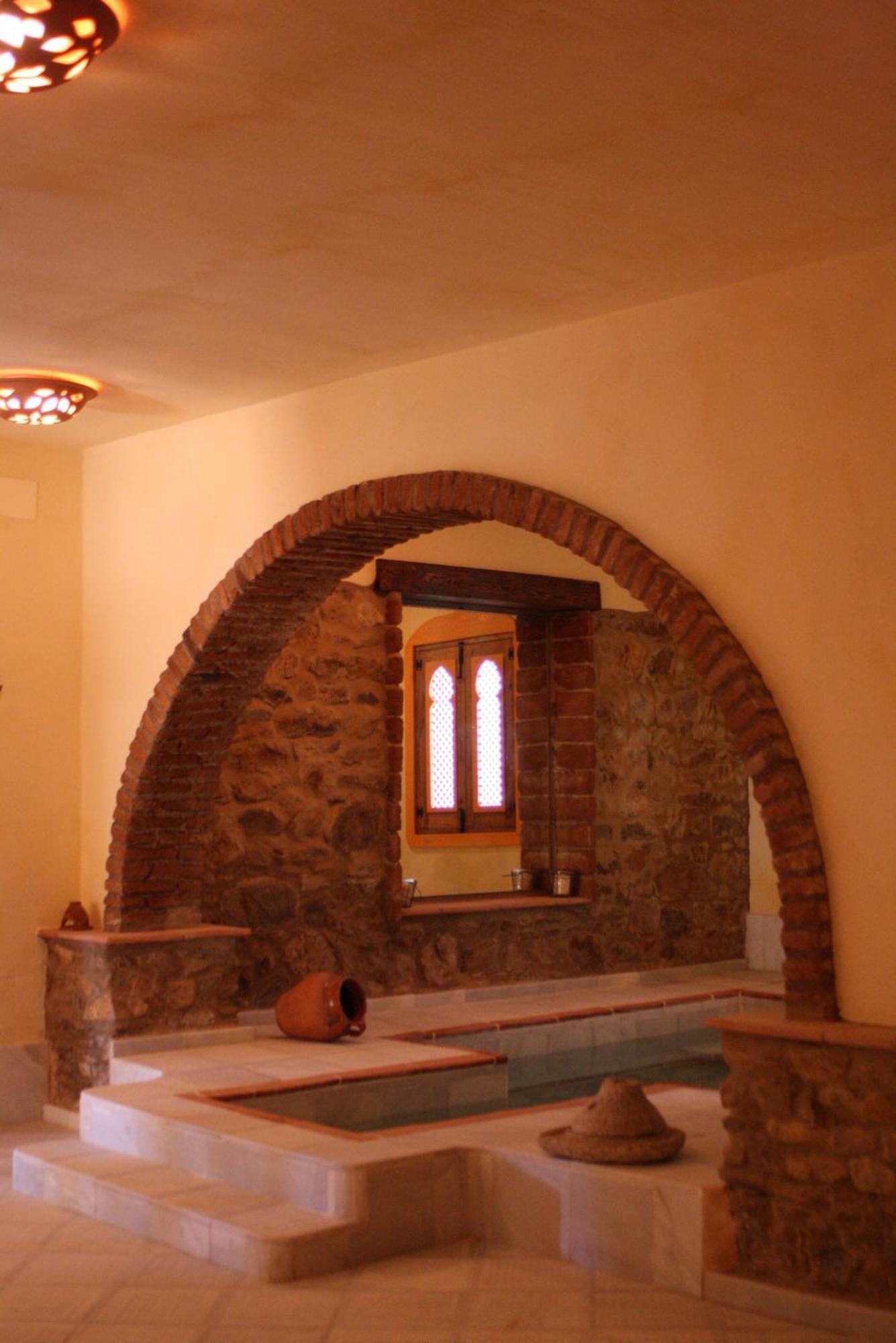 לינארס דה לה סיירה La Molinilla Apartamentos Y Hammam (Adults Only) מראה חיצוני תמונה