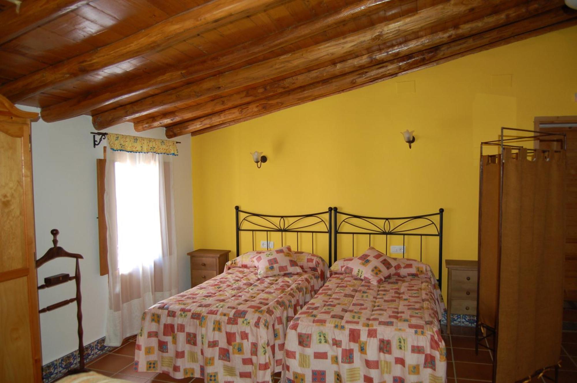 לינארס דה לה סיירה La Molinilla Apartamentos Y Hammam (Adults Only) מראה חיצוני תמונה