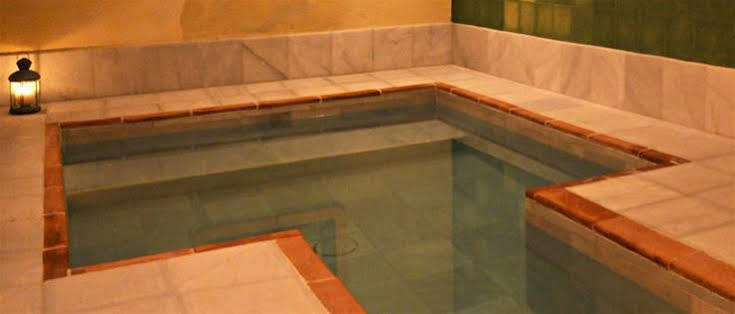 לינארס דה לה סיירה La Molinilla Apartamentos Y Hammam (Adults Only) מראה חיצוני תמונה